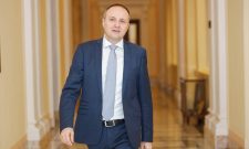 Интервју Дејана Раденковића за Курир: СПС одликује традиционално јединство